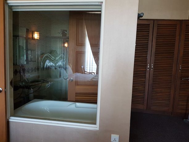 Imagen de la habitación del Hotel Zabu Thiri. Foto 19