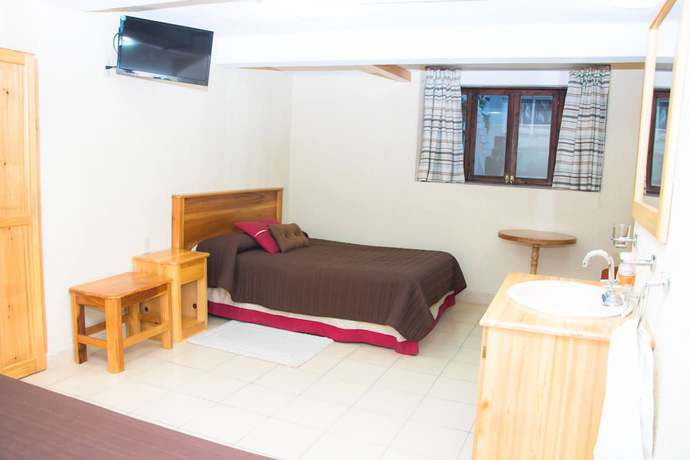 Imagen de la habitación del Hotel Zacatl&aacute;n. Foto 2