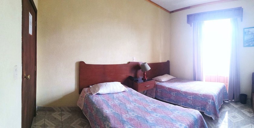 Imagen de la habitación del Hotel Zacatl&aacute;n. Foto 12