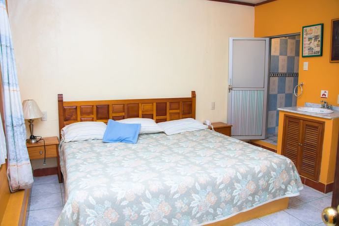 Imagen de la habitación del Hotel Zacatl&aacute;n. Foto 14