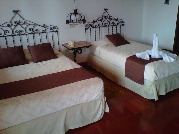 Imagen de la habitación del Hotel Zaci, Valladolid. Foto 16