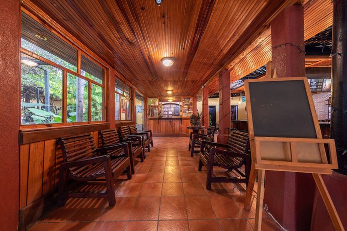 Imagen de los interiores del Hotel Zaculeu. Foto 13