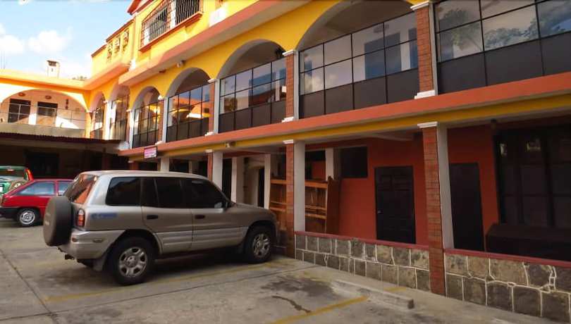 Imagen general del Hotel Zaculeu. Foto 2