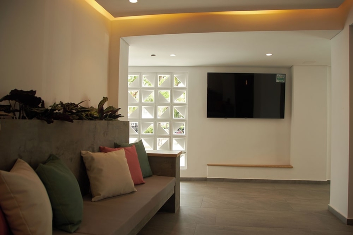 Imagen de los interiores del Hotel Zafi. Foto 16