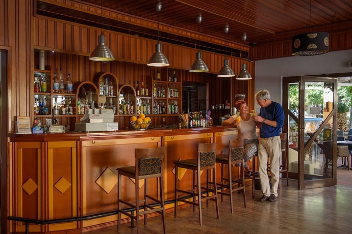 Imagen del bar/restaurante del Hotel Zafiria, Matala. Foto 6