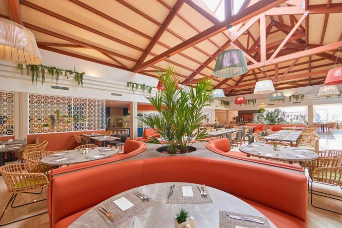 Imagen general del Hotel Zafiro Can Picafort. Foto 2