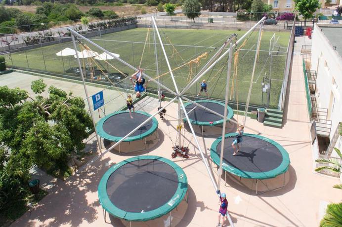 Imagen general del Hotel Zafiro Can Picafort. Foto 5