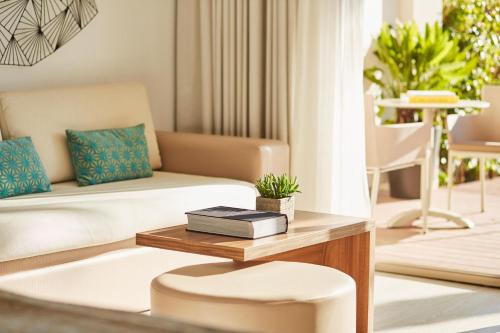 Imagen de la habitación del Hotel Zafiro Palace Alcudia. Foto 12