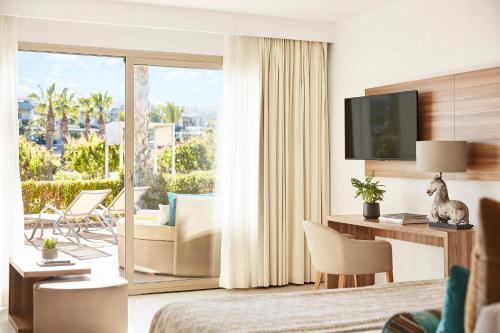 Imagen de la habitación del Hotel Zafiro Palace Alcudia. Foto 13