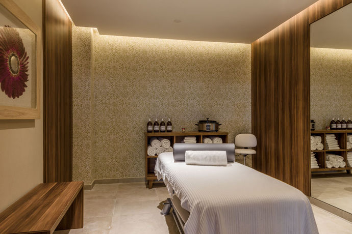 Imagen general del Hotel Zafiro Palace Palmanova. Foto 3