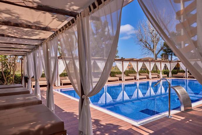 Imagen de los interiores del Hotel Zafiro Tropic. Foto 10