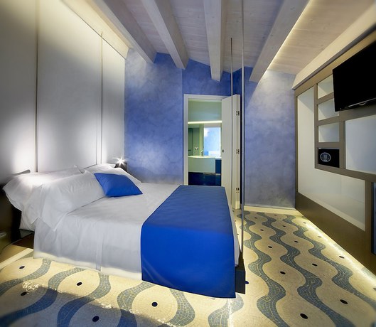 Imagen de la habitación del Hotel Zafran Boutique. Foto 7