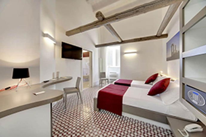 Imagen de la habitación del Hotel Zafran Boutique. Foto 13