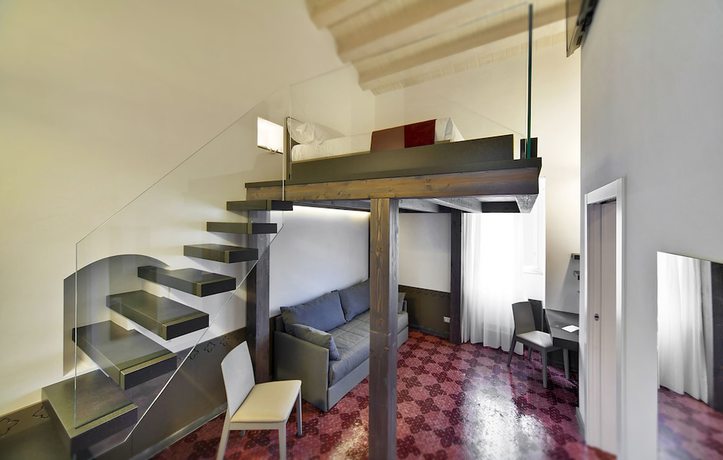 Imagen de la habitación del Hotel Zafran Boutique. Foto 15