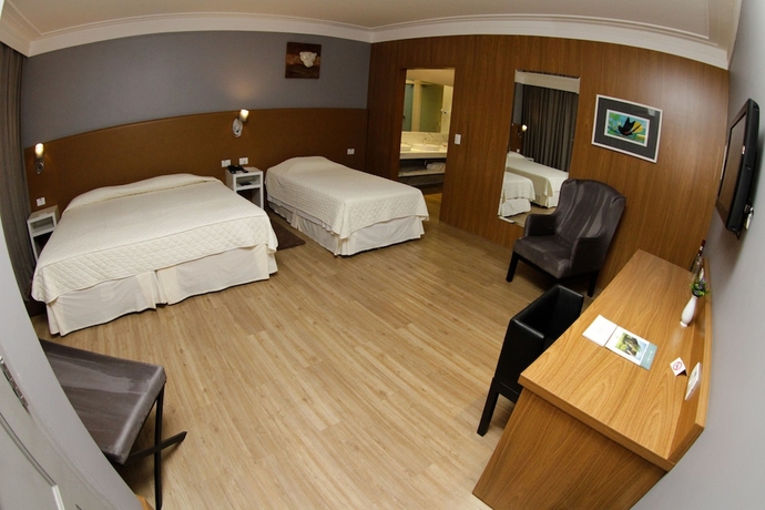 Imagen de la habitación del Hotel Zagaia Eco Resort. Foto 8