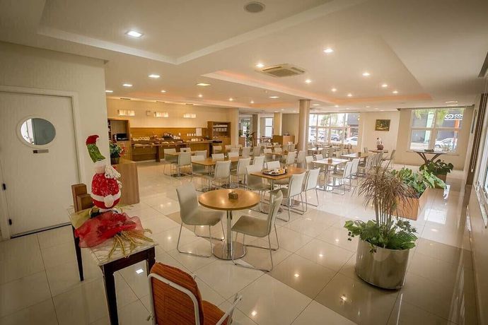 Imagen del bar/restaurante del Hotel Zago. Foto 2