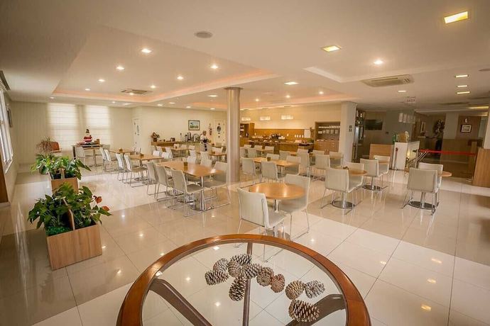 Imagen del bar/restaurante del Hotel Zago. Foto 6