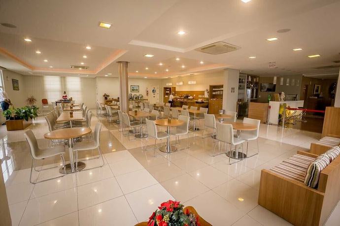 Imagen del bar/restaurante del Hotel Zago. Foto 12