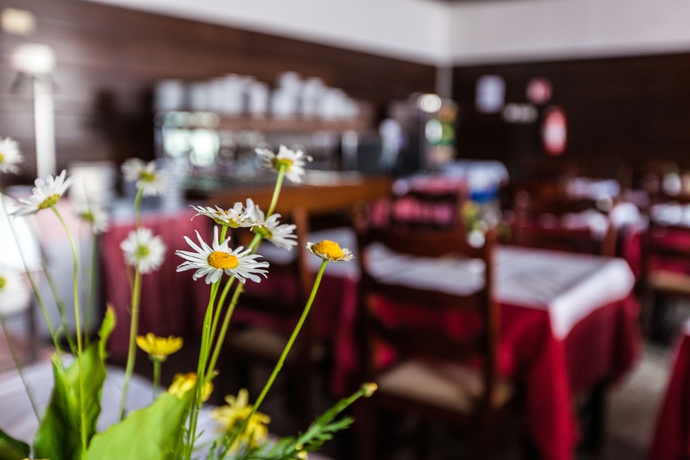 Imagen del bar/restaurante del Hotel Zagreb, Crikvenica. Foto 5