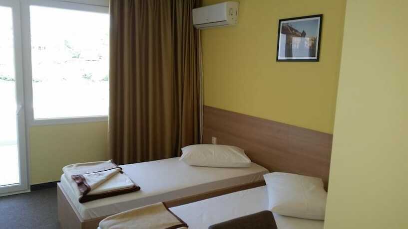 Imagen de la habitación del Hotel Zagreb, Split. Foto 17