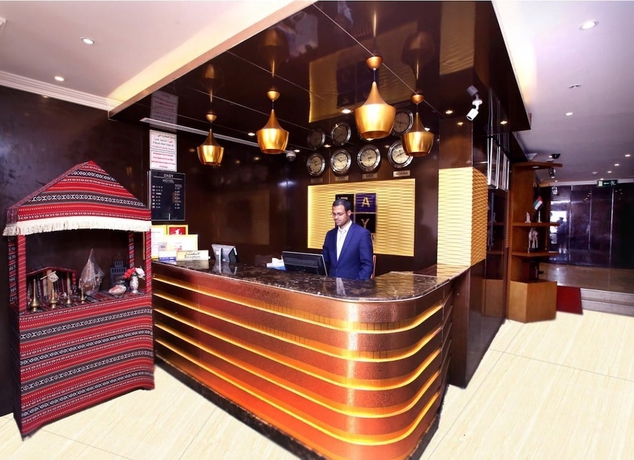 Imagen de los interiores del Hotel Zagy. Foto 17