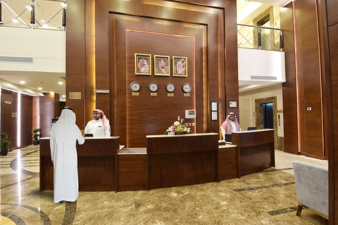 Imagen de los interiores del Hotel Zaha Al Munawara. Foto 13