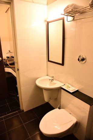Imagen de la habitación del Hotel Zaith Residency, Chennai. Foto 8