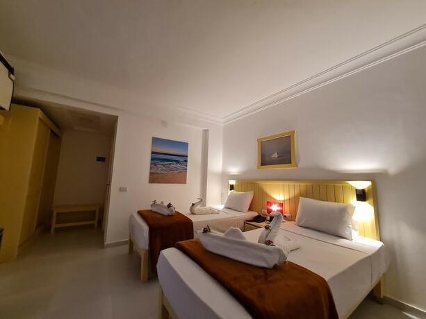 Imagen de la habitación del Hotel Zak Inn. Foto 16