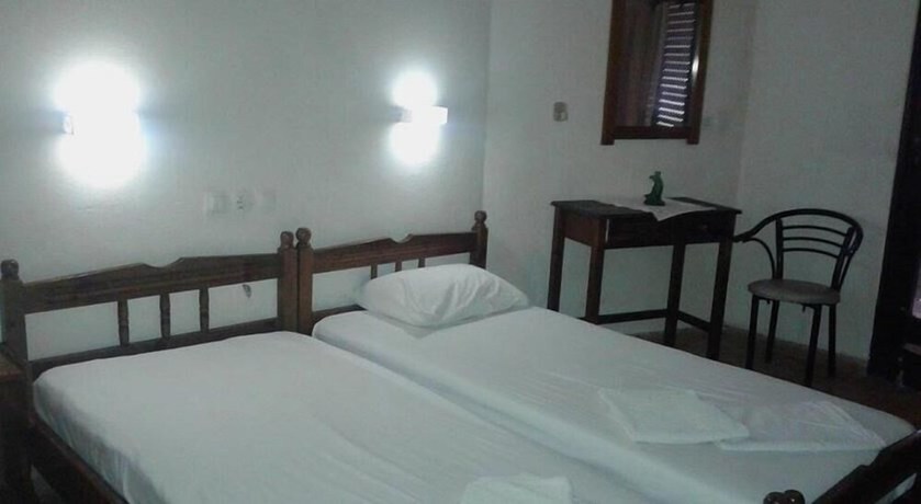 Imagen de la habitación del Hotel Zakros. Foto 5