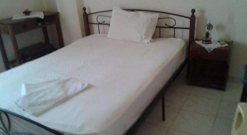 Imagen de la habitación del Hotel Zakros. Foto 14