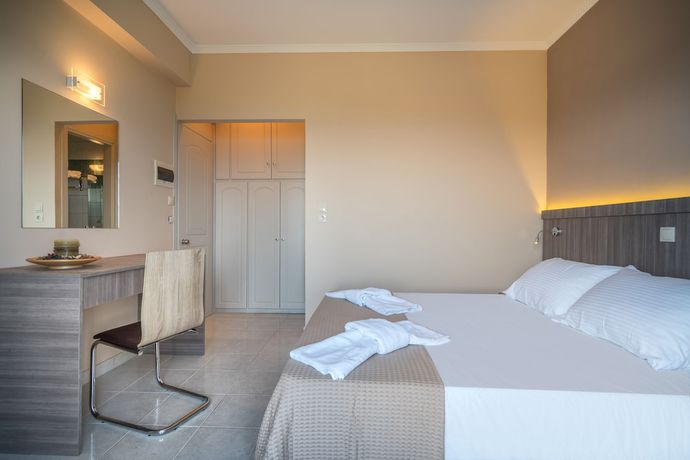 Imagen de la habitación del Hotel Zakynthos. Foto 3