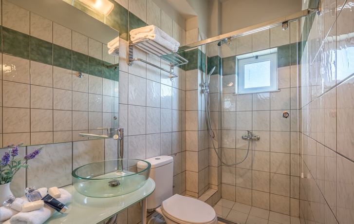Imagen de la habitación del Hotel Zakynthos. Foto 5