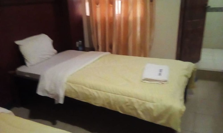 Imagen de la habitación del Hotel Zama. Foto 4