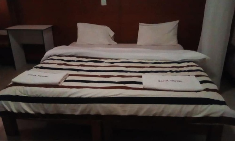 Imagen de la habitación del Hotel Zama. Foto 7