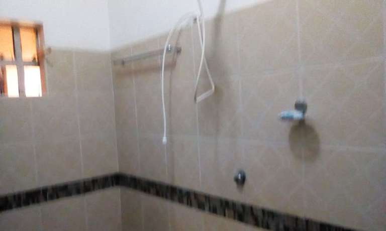Imagen de la habitación del Hotel Zama. Foto 13