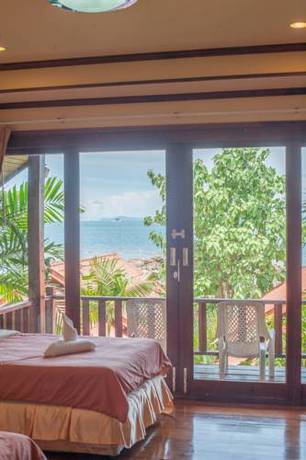 Imagen de la habitación del Hotel Zama Resort. Foto 15