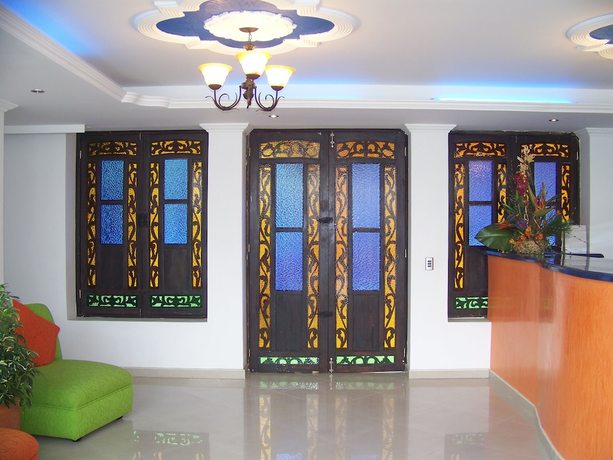 Imagen de los interiores del Hotel Zamba. Foto 15