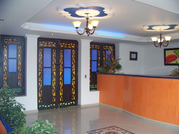 Imagen de los interiores del Hotel Zamba. Foto 18