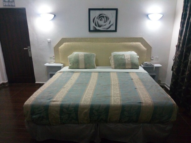 Imagen de la habitación del Hotel Zambezi Inn. Foto 16