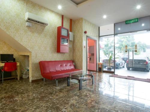 Imagen general del Hotel Zamburger Sungai Besi. Foto 5