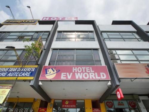 Imagen general del Hotel Zamburger Sungai Besi. Foto 6