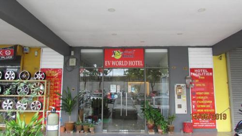 Imagen general del Hotel Zamburger Sungai Besi. Foto 7