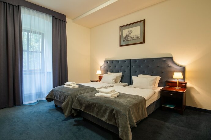Imagen de la habitación del Hotel Zamek Kliczk&oacute;w. Foto 16