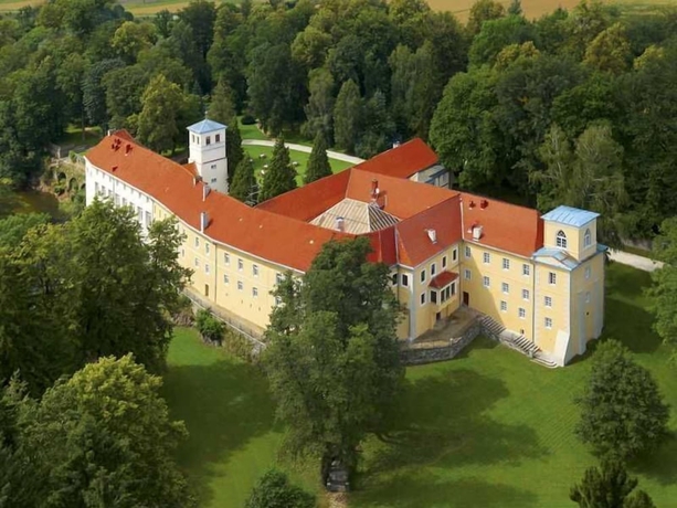 Imagen general del Hotel Zamek Na Skale, Ladek-Zdroj. Foto 1