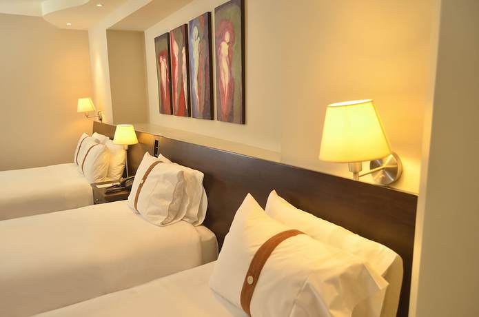 Imagen de la habitación del Hotel Zamorano Real. Foto 7
