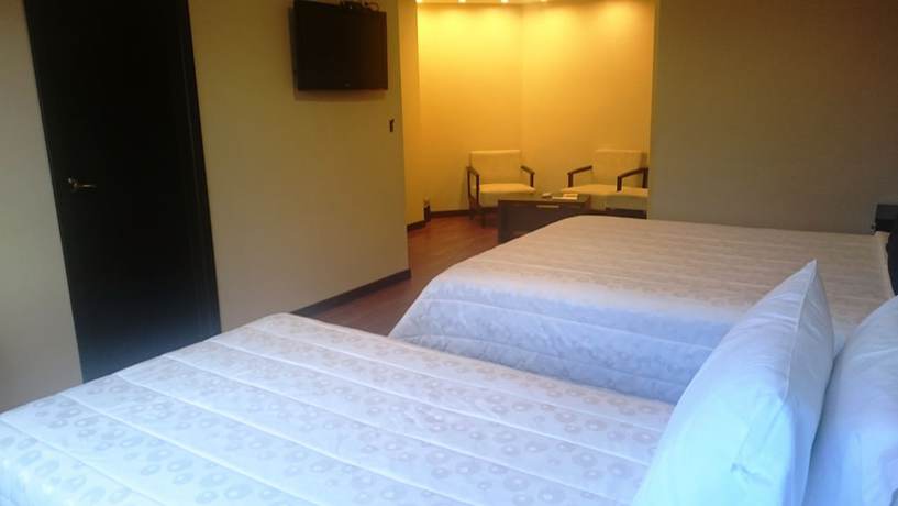 Imagen de la habitación del Hotel Zamorano Real. Foto 15