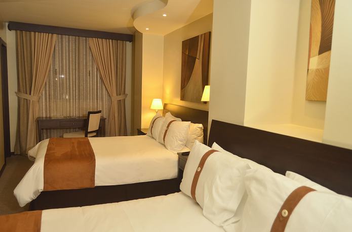 Imagen de la habitación del Hotel Zamorano Real. Foto 18