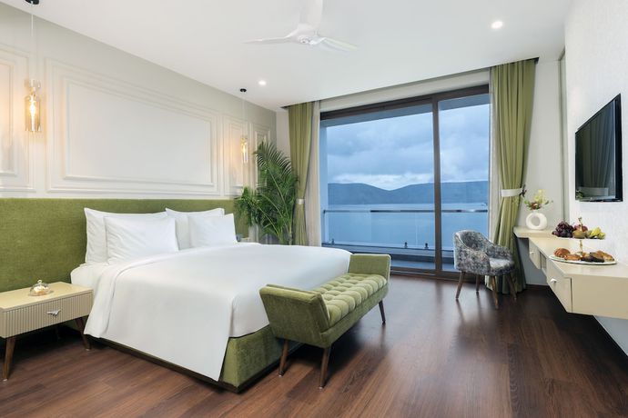 Imagen de la habitación del Hotel Zana Lake Resort Udaipur. Foto 7