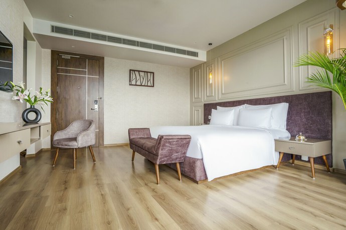 Imagen de la habitación del Hotel Zana Lake Resort Udaipur. Foto 11