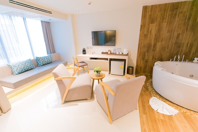 Imagen de la habitación del Hotel Zand Morada Pattaya. Foto 3